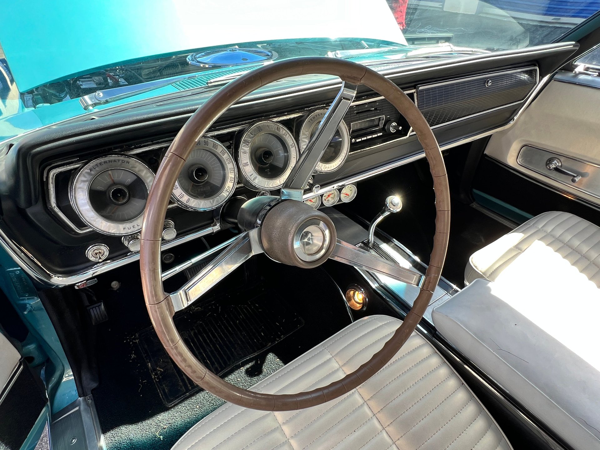 1966 DODGE CHARGER - Image 8