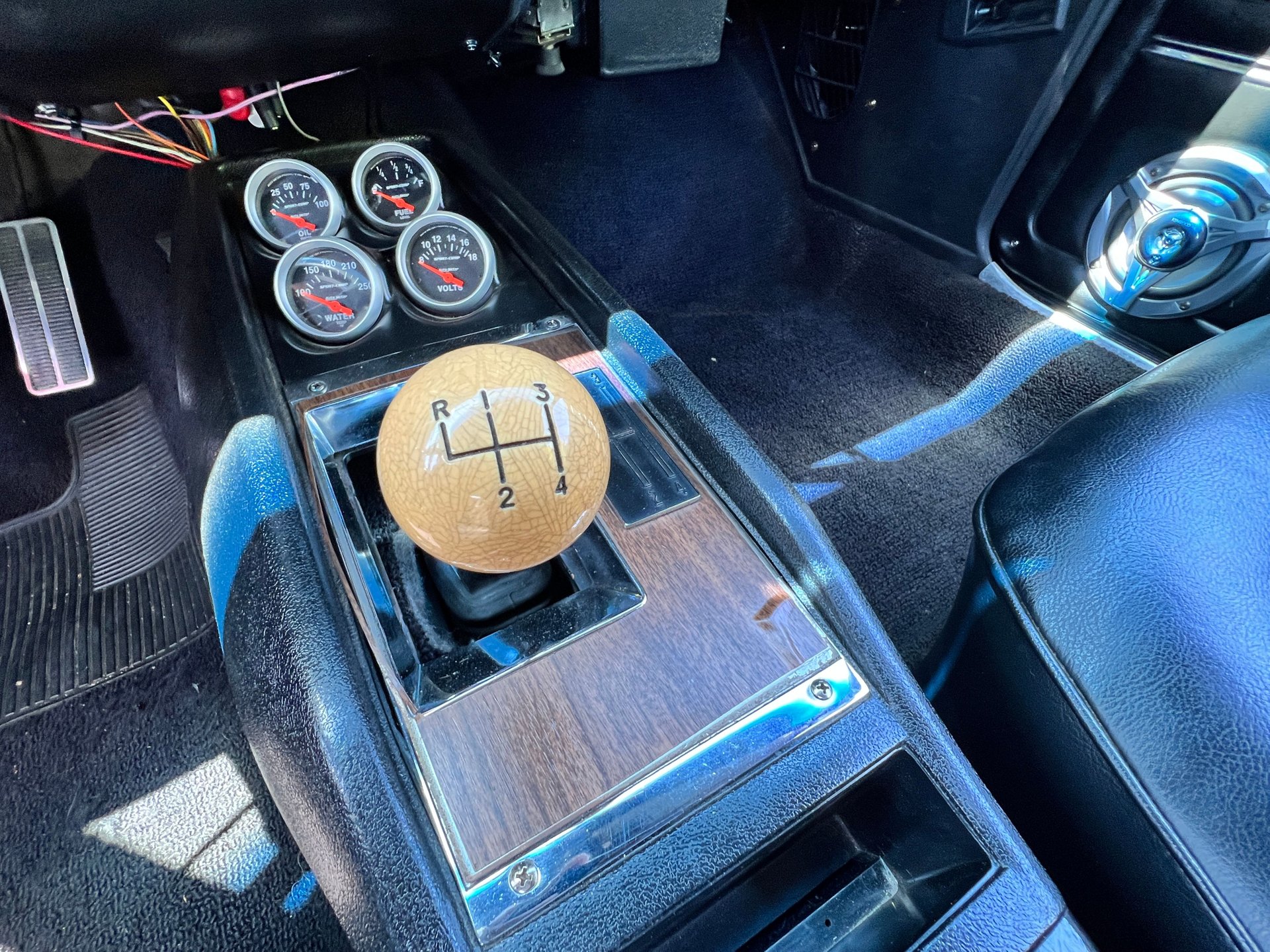 1968 CHEVROLET CAMARO RS - Image 12